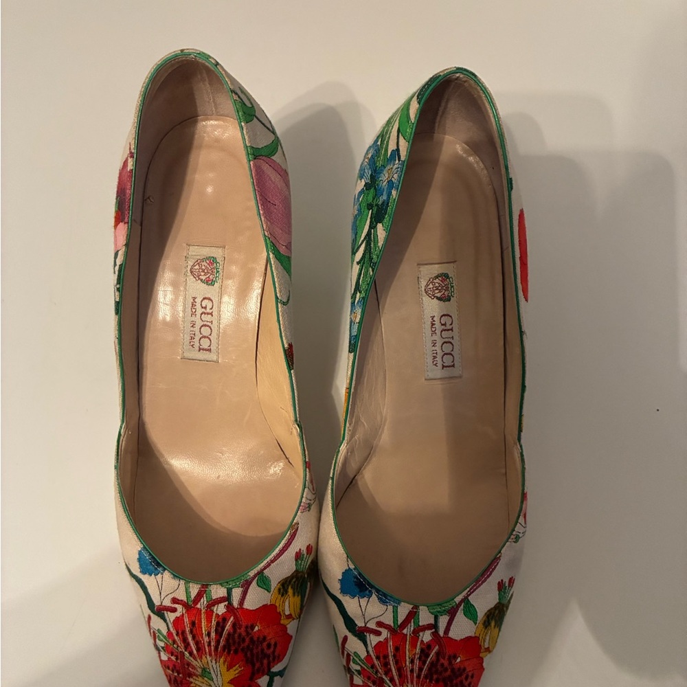Gucci Floral Heels - Red, Green, Blue
